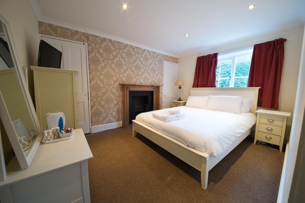 Hewitts Hotel And Restaurant Newport  Esterno foto